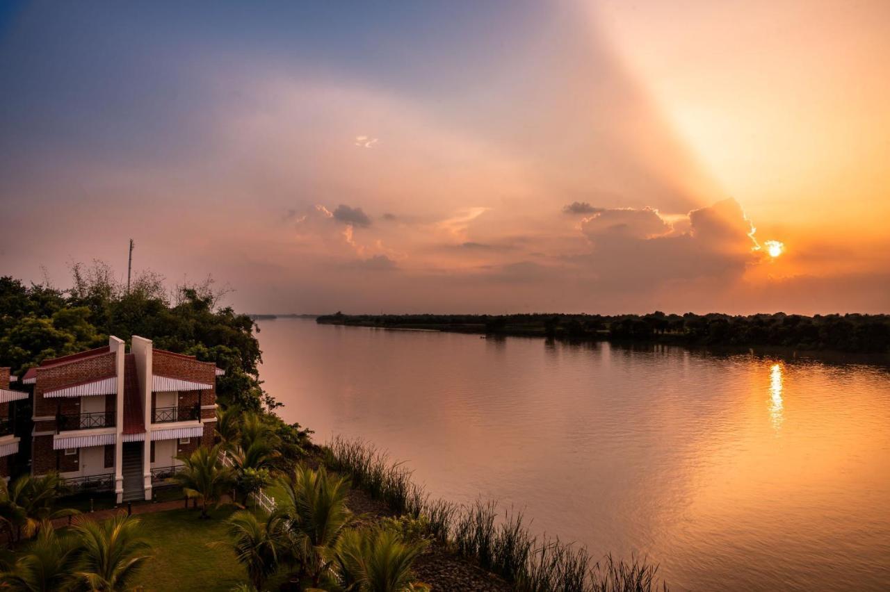 Jalchhabi Hotel & Resort Lalbagh Luaran gambar